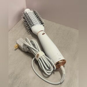 T3 Micro AIREBRUSH Blow Dry Brush (oval) - Like New